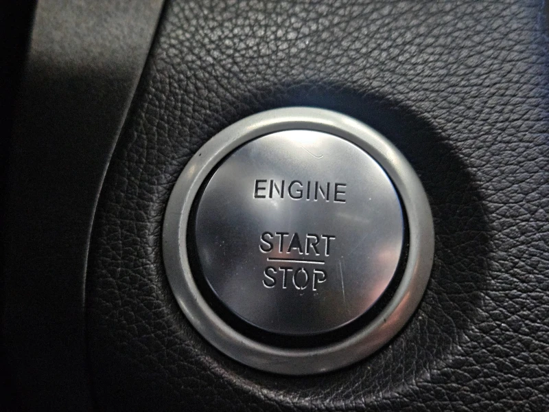 Mercedes-Benz GLC 250 AMG/COUPE/9G/GERMANY/CAMERA/ПОДГРЕВ/AMBIENT/LIZIN, снимка 11 - Автомобили и джипове - 52065361