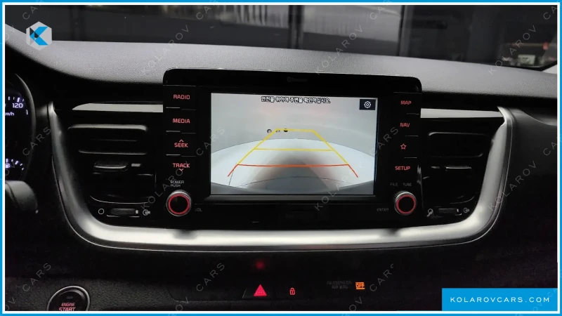 Kia Stonic 1.4 Става на ГАЗ Kolarov | Cars, снимка 12 - Автомобили и джипове - 52202291