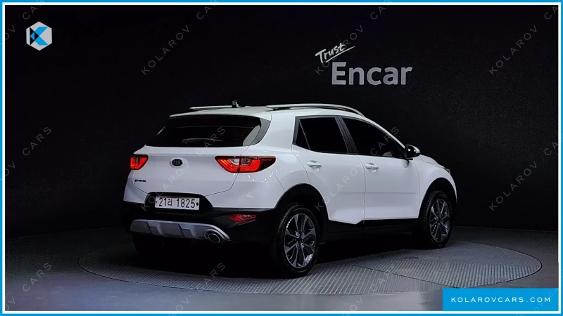 Kia Stonic 1.4 Става на ГАЗ Kolarov | Cars, снимка 2 - Автомобили и джипове - 52202291