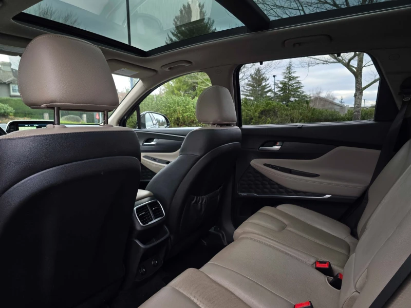 Hyundai Santa fe * 2.0T* ULTIMATE* AWD* 360* PANO* DISTRONIC* OBDUH, снимка 11 - Автомобили и джипове - 52724606