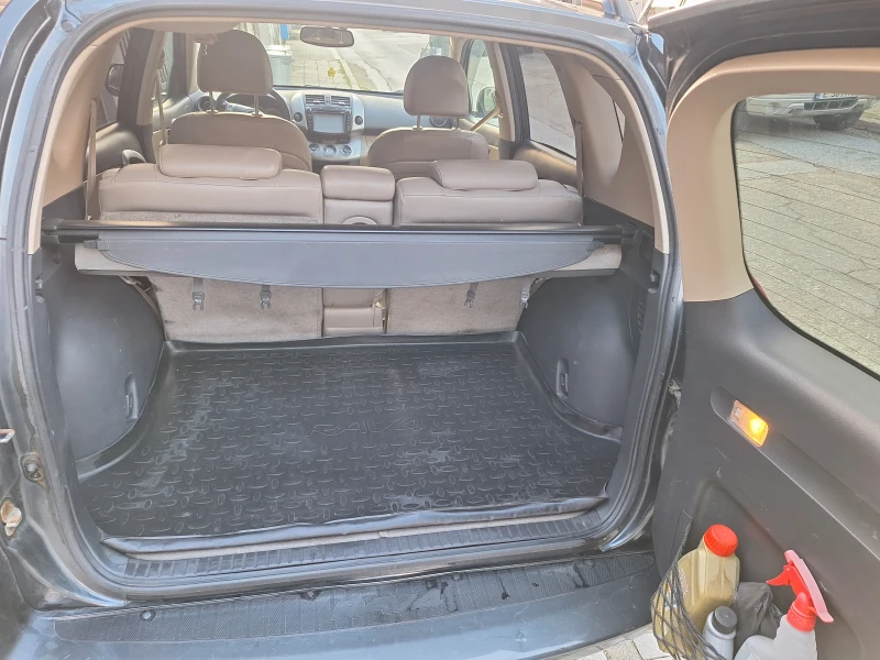 Toyota Rav4, снимка 12 - Автомобили и джипове - 52890996