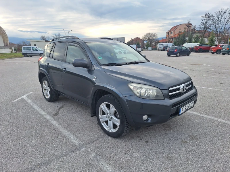 Toyota Rav4, снимка 6 - Автомобили и джипове - 52890996