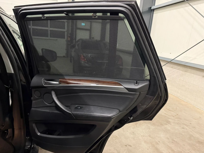 BMW X5 BMW X5 3.0SD сменени вериги !, снимка 9 - Автомобили и джипове - 53116589