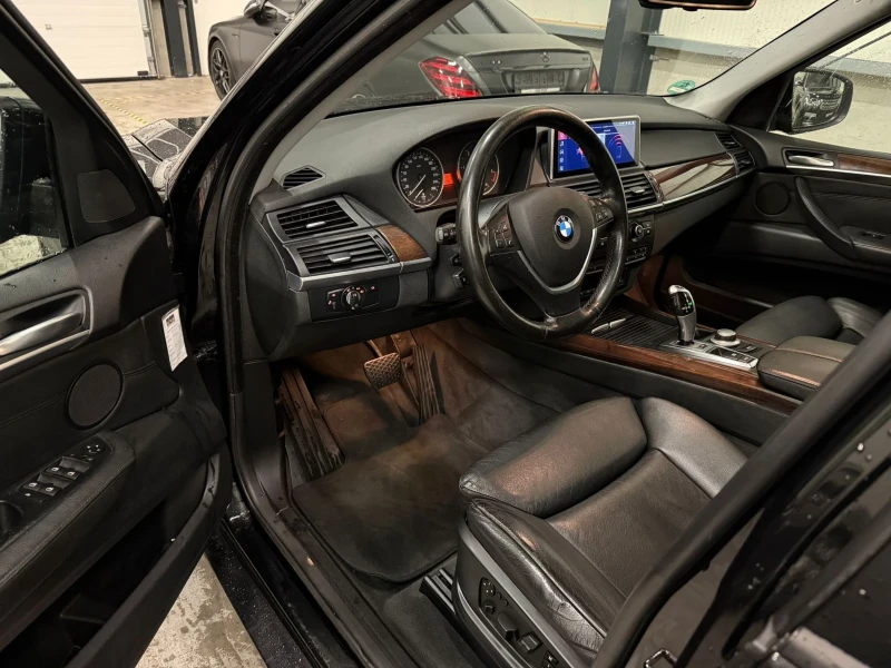 BMW X5 BMW X5 3.0SD сменени вериги !, снимка 7 - Автомобили и джипове - 53116589