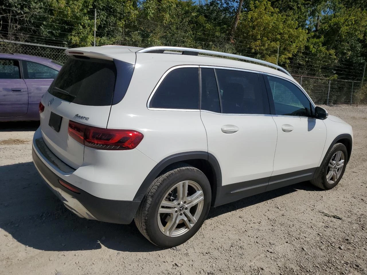 Mercedes-Benz GLB 4MATIC - изображение 6