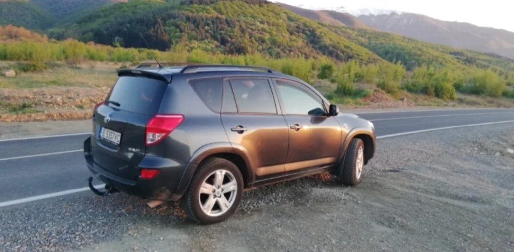 Toyota Rav4  - изображение 3