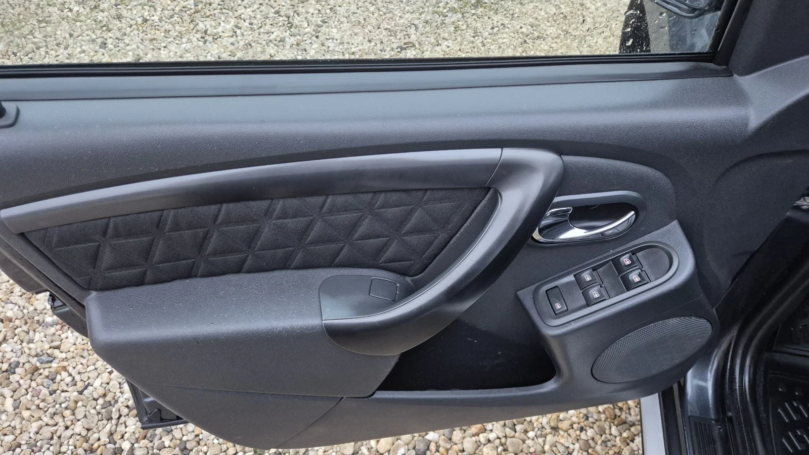 Dacia Duster 1.5 DCI 4�4 150���!!!!!������ ���� ������ �����  | Mobile.bg � ����������� 10