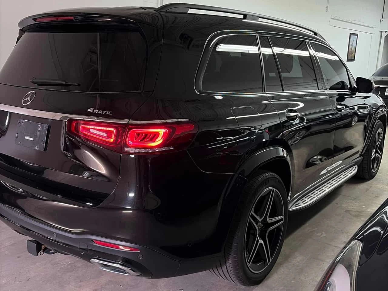Mercedes-Benz GLS 450  360 / DIS / HUD / BURMESTER / АВТОКРЕДИТ , снимка 3 - Автомобили и джипове - 54651341