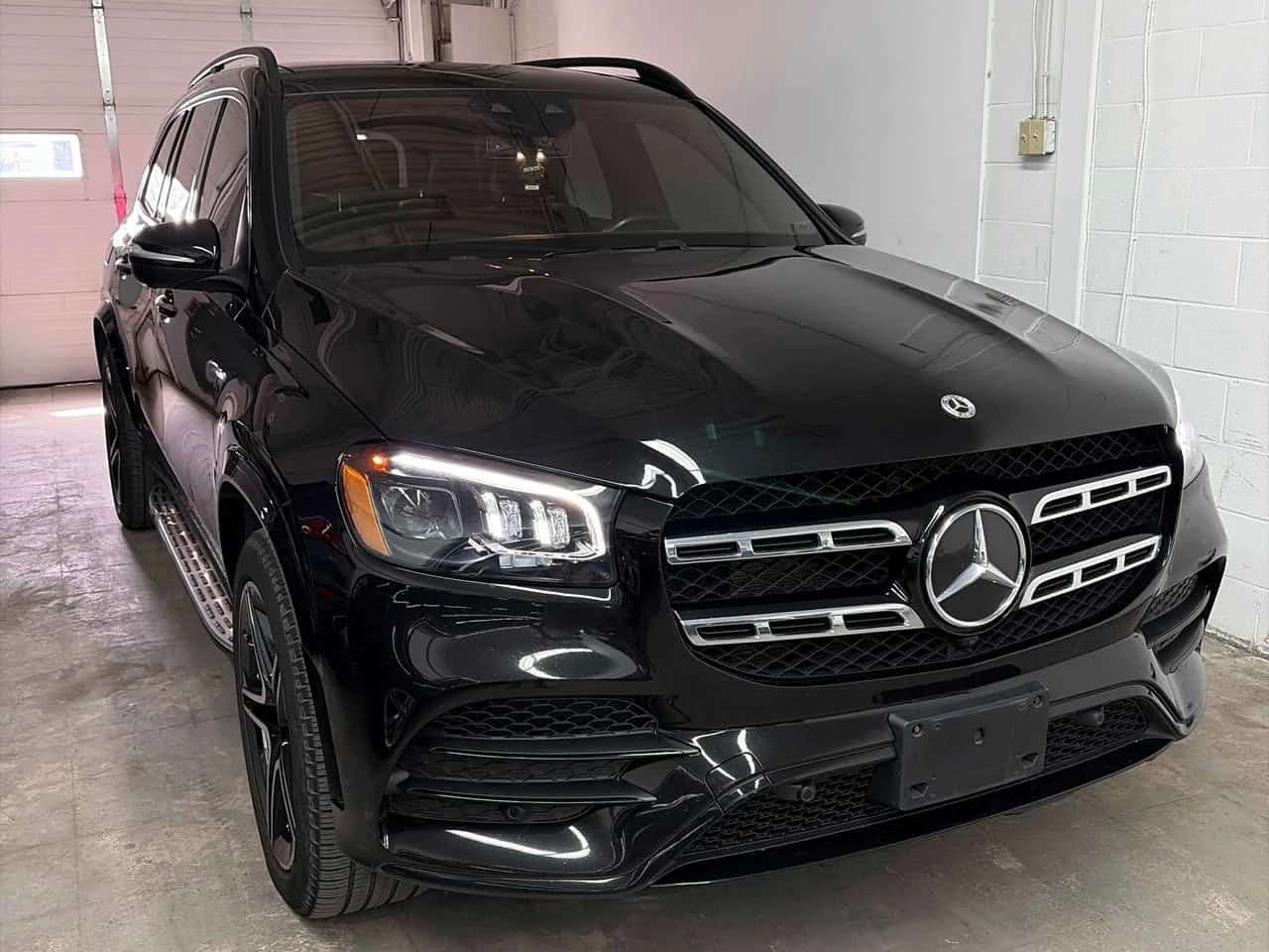 Mercedes-Benz GLS 450  360 / DIS / HUD / BURMESTER / АВТОКРЕДИТ , снимка 2 - Автомобили и джипове - 54651341