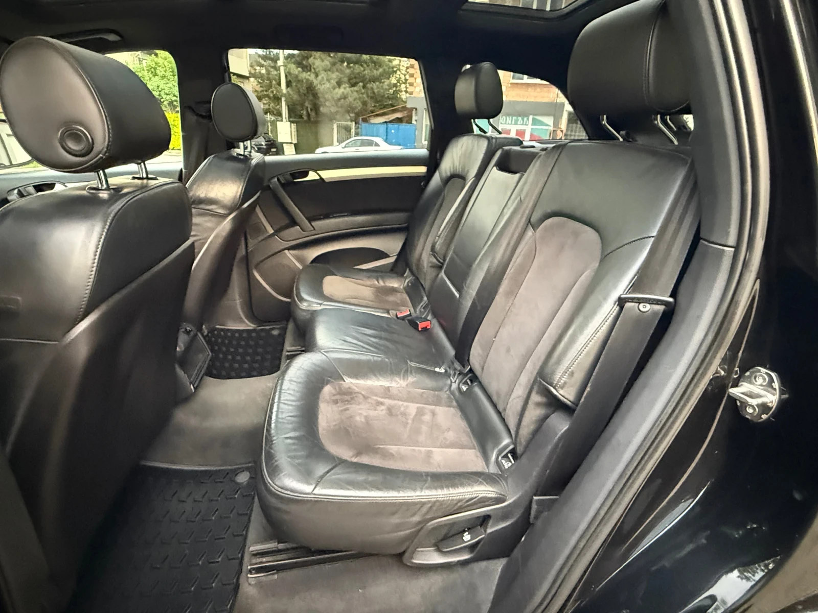Audi Q7 3.0 TDI -S-LINE+ 7МЕСТЕН, снимка 16 - Автомобили и джипове - 54678061