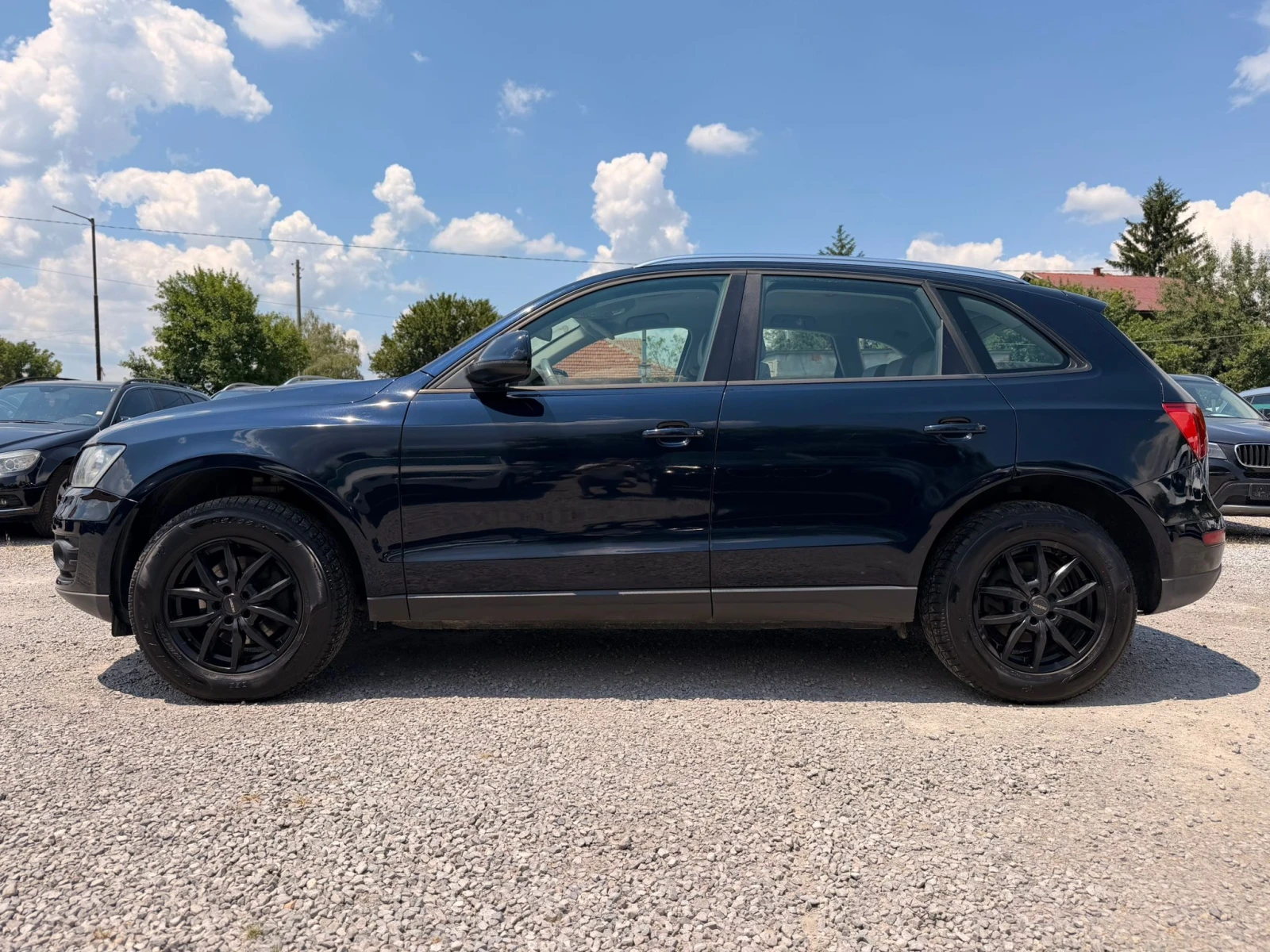 Audi Q5 2.0TDI, снимка 7 - Автомобили и джипове - 55008309