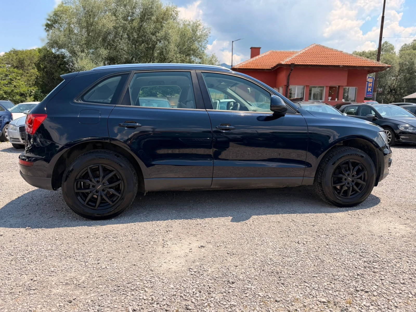 Audi Q5 2.0TDI, снимка 6 - Автомобили и джипове - 55008309