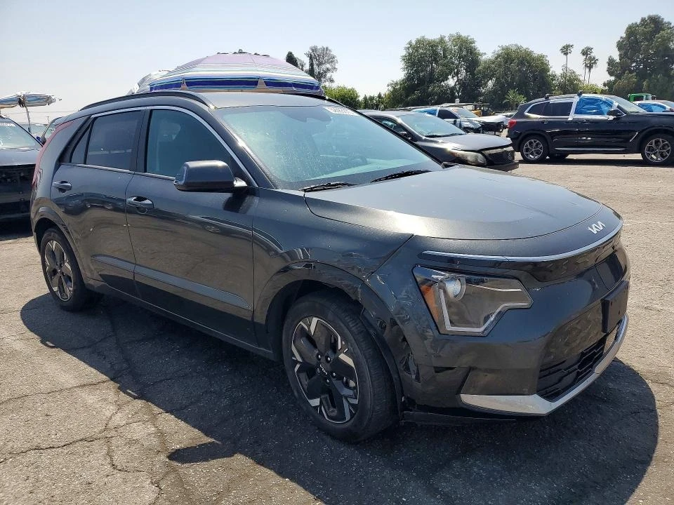 Kia Niro, снимка 4 - Автомобили и джипове - 55046713