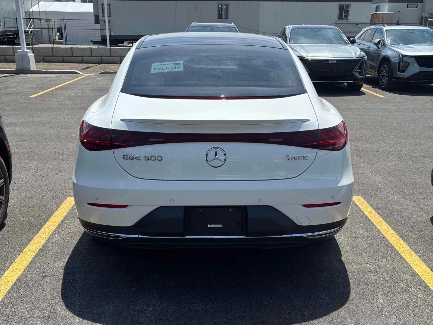 Mercedes-Benz EQE 500* Hyperscre* 4MATIC* 360* Brumester* Pano* Dist, снимка 5 - Автомобили и джипове - 55061697