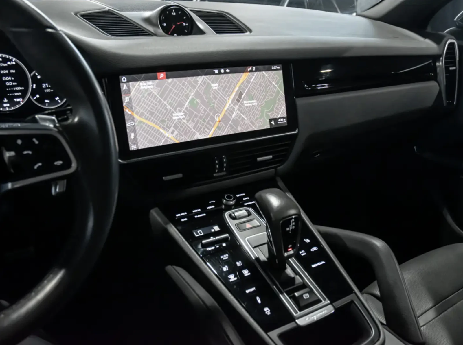 Porsche Cayenne 2021 Porsche Cayenne S, снимка 10 - Автомобили и джипове - 55390470