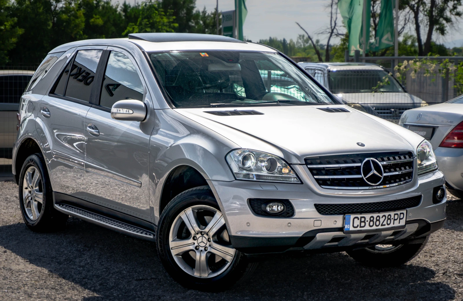Mercedes-Benz ML 320 4MATIC-CDI-РЕГИСТРИРАН-РЕАЛНИ КМ!, снимка 3 - Автомобили и джипове - 55445085