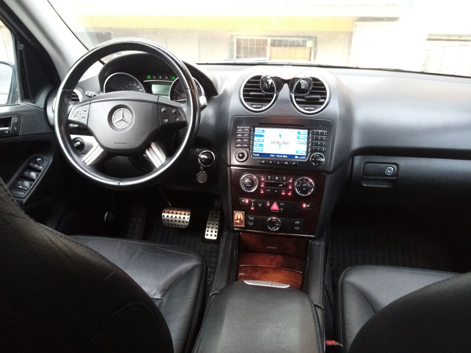 Mercedes-Benz ML 320 3.2 D, снимка 8 - Автомобили и джипове - 55466915