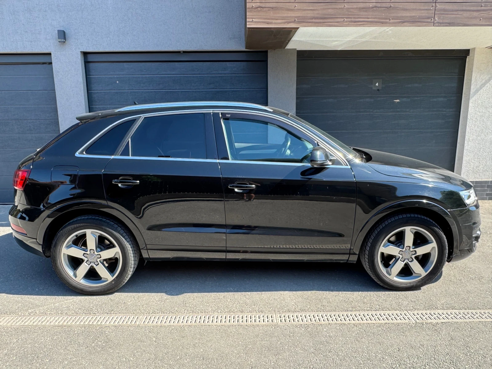 Audi Q3 2.0tfsi 109х. км., снимка 3 - Автомобили и джипове - 55642768