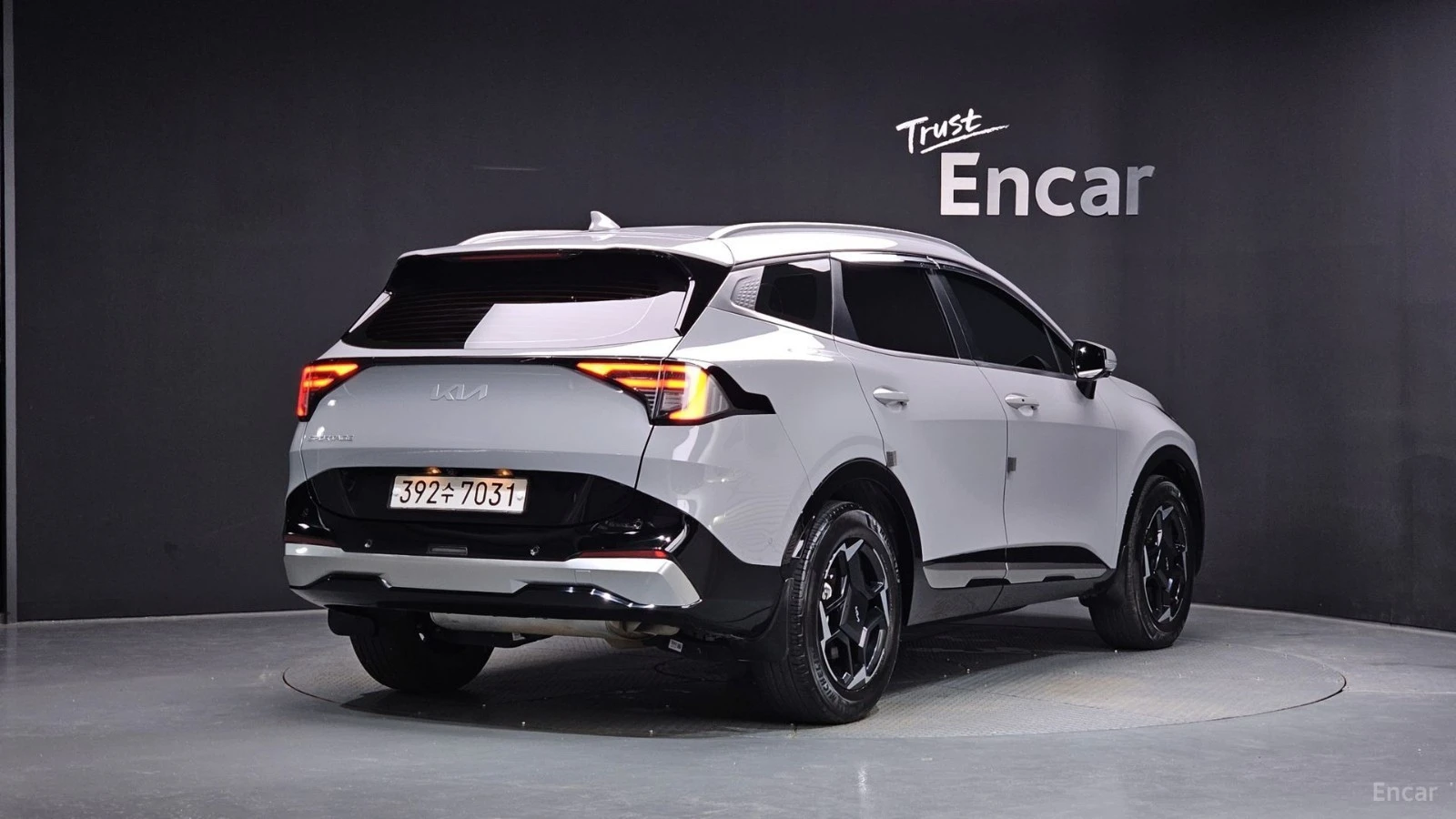Kia Sportage Noblesse* 2.0* LPG* DISTRONIC* ПОДГРЕВ* ОБДУХВАНЕ*, снимка 3 - Автомобили и джипове - 55628233