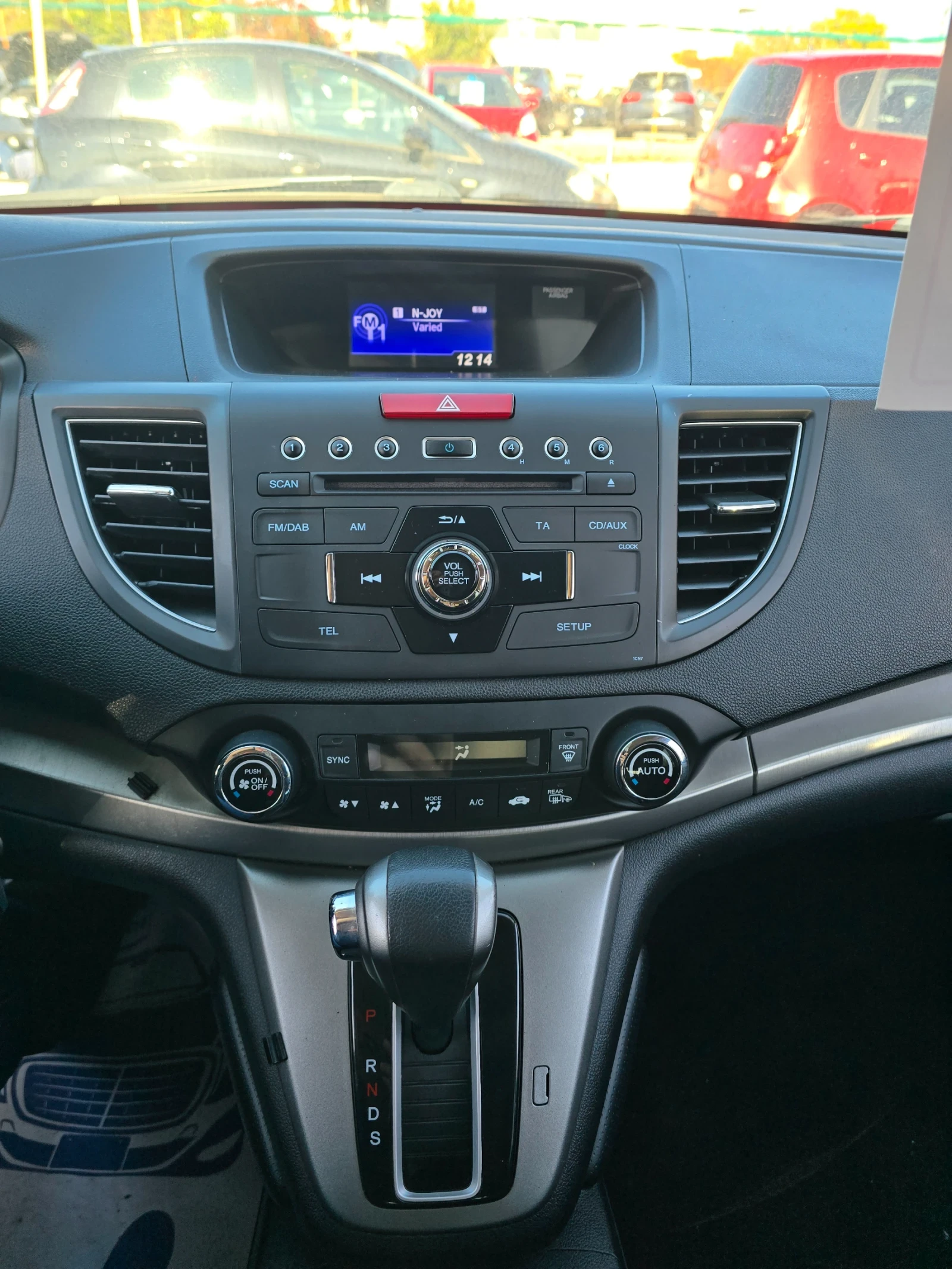 Honda Cr-v  2.2 i-DTEC 4Х4 АВТОМАТИК, снимка 17 - Автомобили и джипове - 55647038