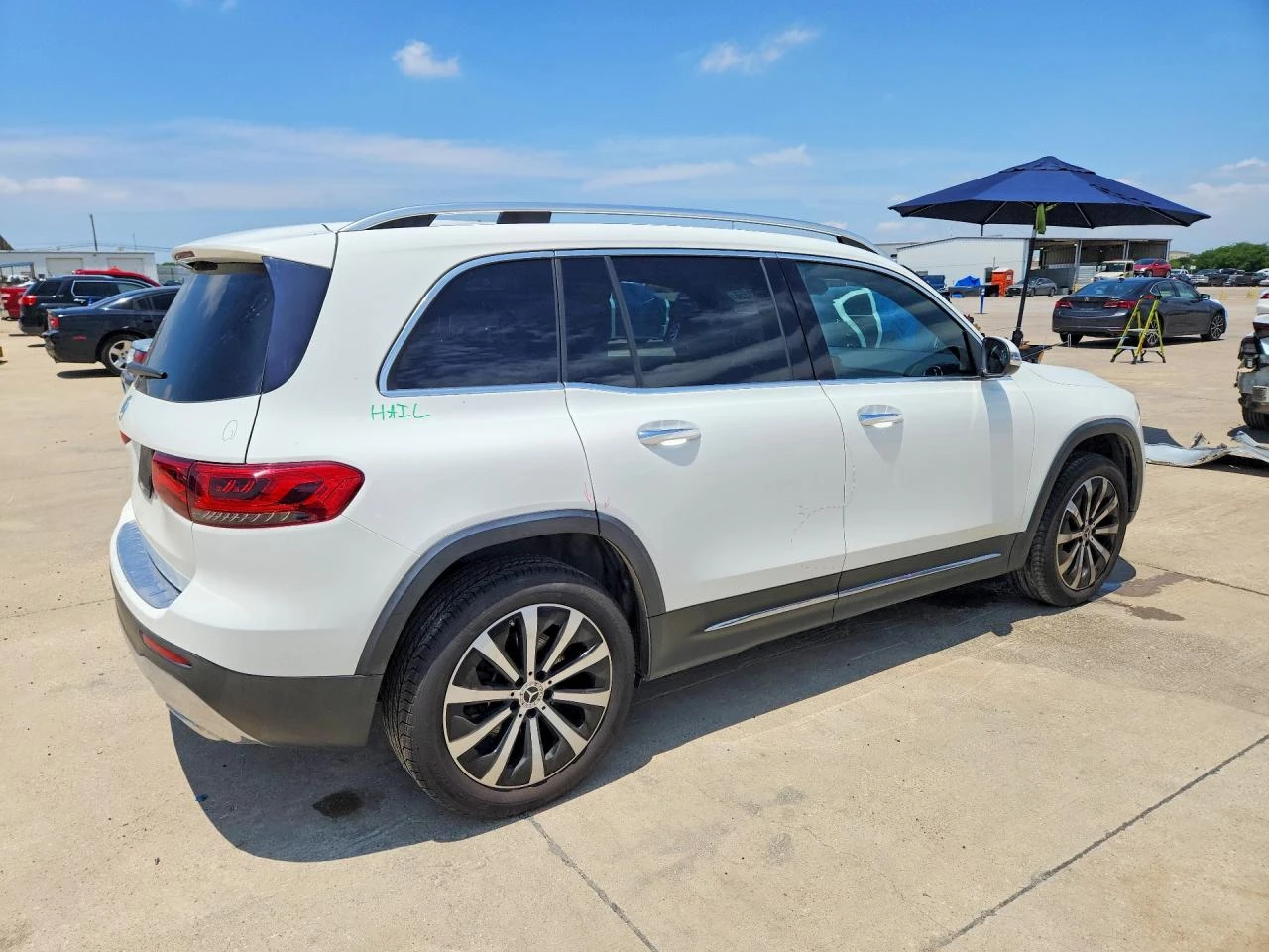Mercedes-Benz GLB 2.0l 250, снимка 3 - Автомобили и джипове - 55877857