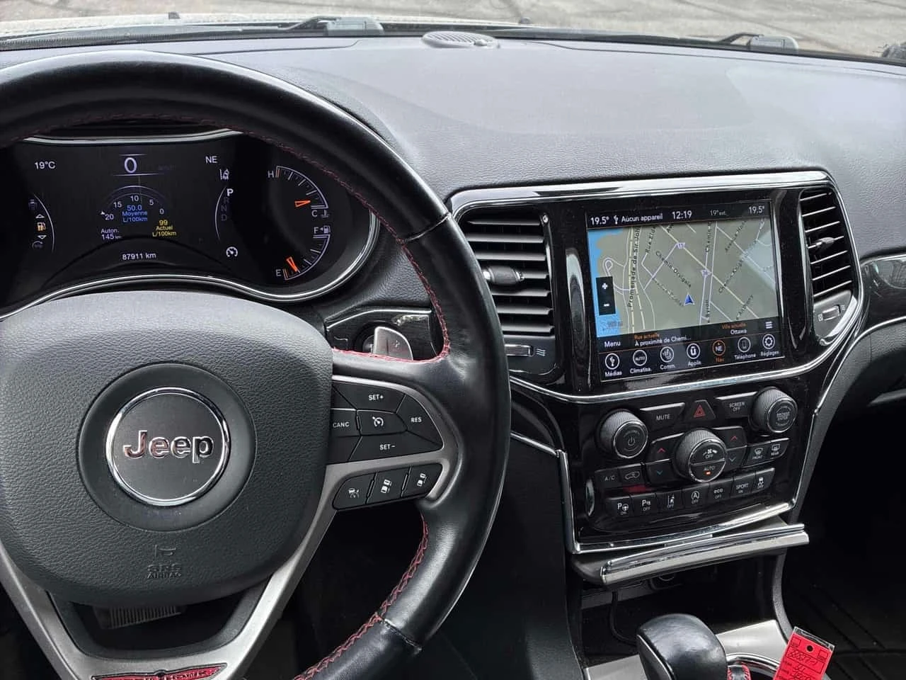 Jeep Grand cherokee TRAILHAWK| ОПЦИЯ ЗА ФИНАНСИРАНЕ| , снимка 9 - Автомобили и джипове - 56267626