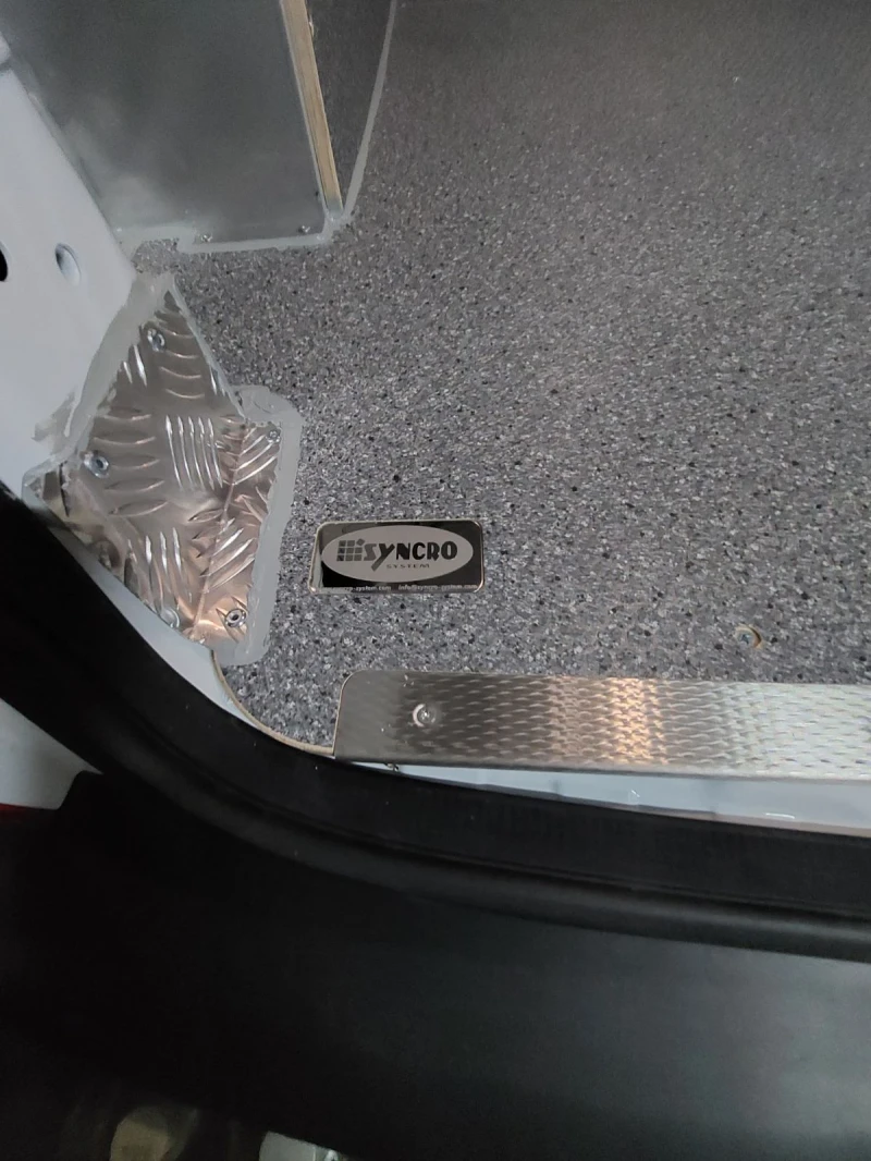 Ford Transit Custom, снимка 8 - Бусове и автобуси - 52899228