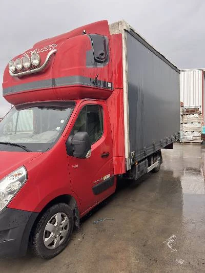 Renault Master, снимка 3 - Бусове и автобуси - 56259037