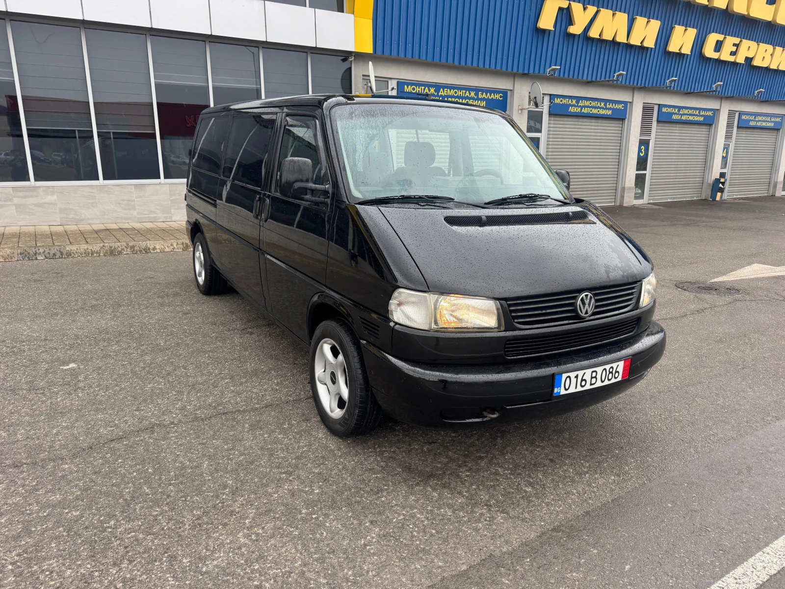 VW Caravelle 2.5tdi 151 K.c - изображение 3