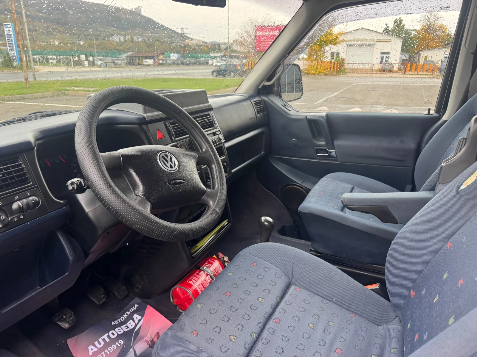 VW Caravelle 2.5tdi 151 K.c - изображение 7