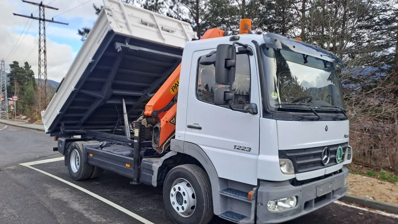 Mercedes-Benz Atego 1223 Самосвал с кран 