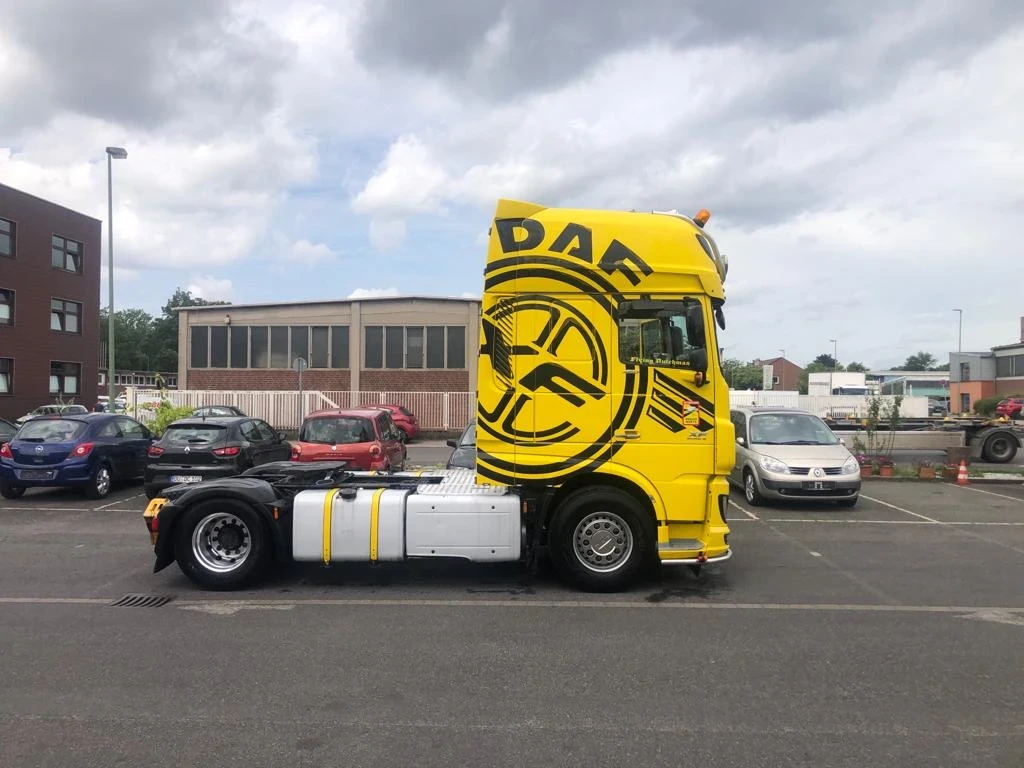 Daf XF, снимка 4 - Камиони - 54492530