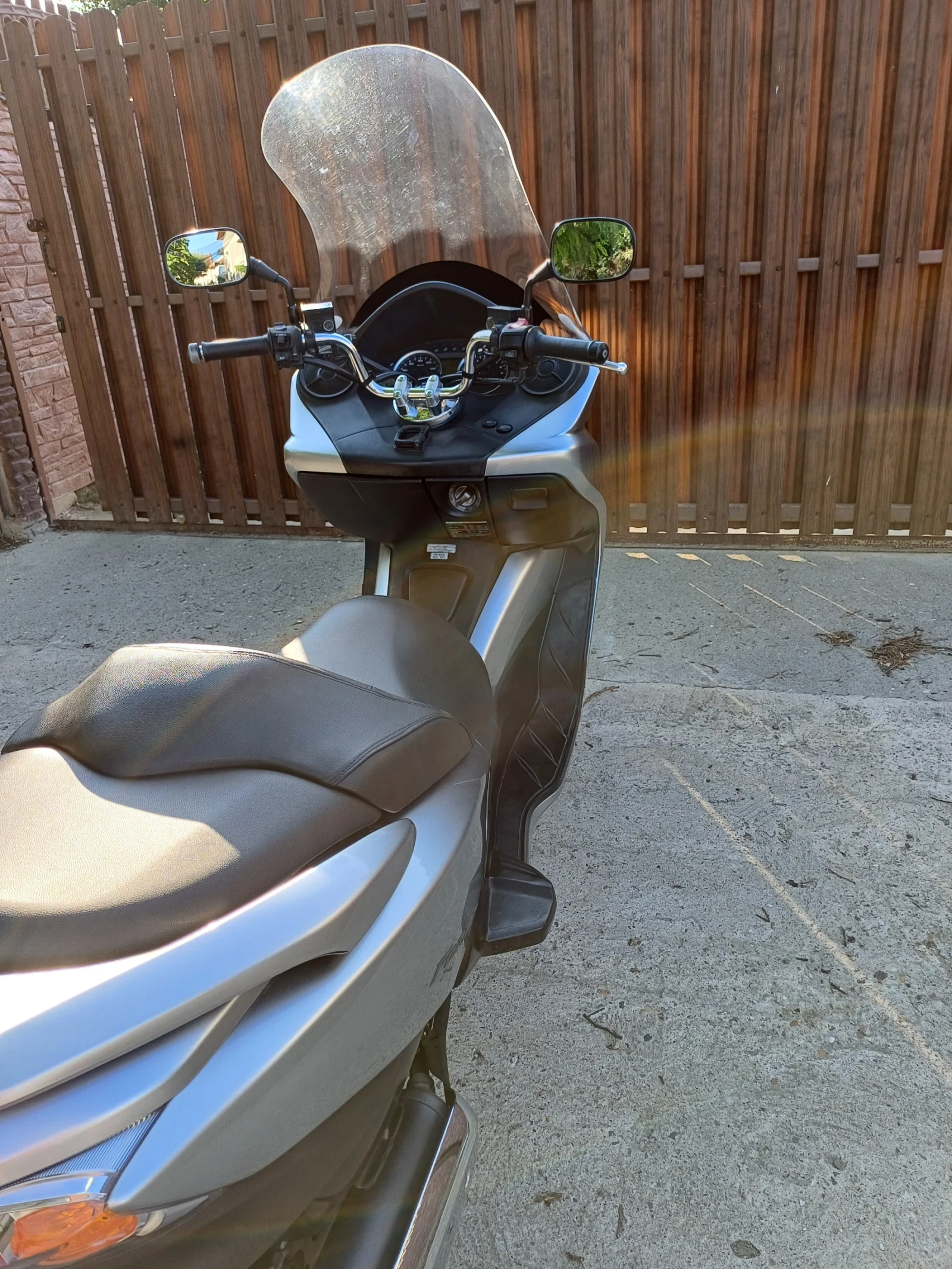 Honda Forza, снимка 2 - Мотоциклети и мототехника - 54287686