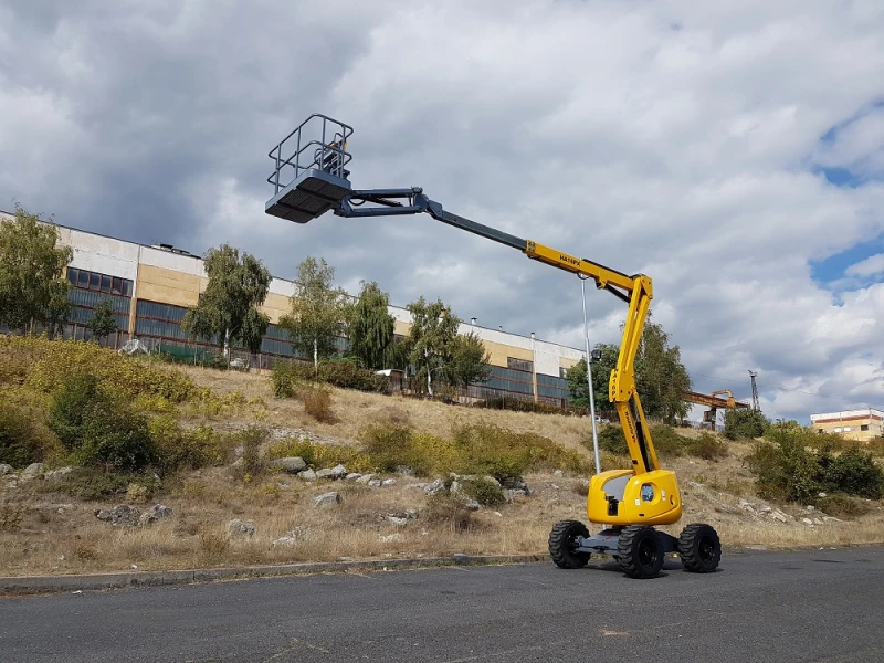 Автовишка Друга марка HAULOTTE HA 16 PX 4х4х4, снимка 7 - Индустриална техника - 49706193