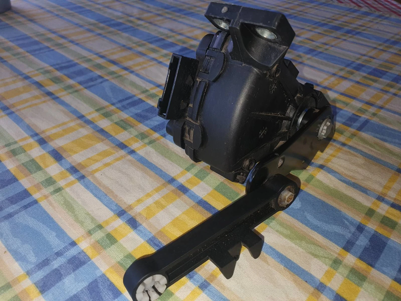    ()  Renault 1,2 - 75 .. | Mobile.bg   3