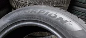 Гуми Зимни 275/50R20, снимка 8