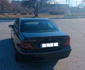 Mercedes-Benz C 220, снимка 2