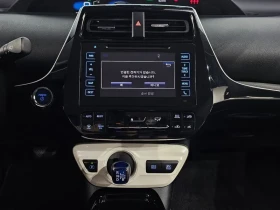 Toyota Prius 1.8 Хибрид, снимка 6