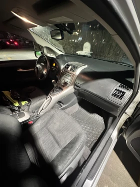 Toyota Auris - 2500 € / 4889.57 лв. - 64807044 8