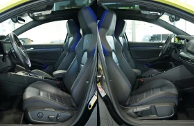VW Golf R PERFORMANCE/320HP/AKRAPOVIC/4X4DSG/PANO/CAM/626z | Auto.bg — изображение 10