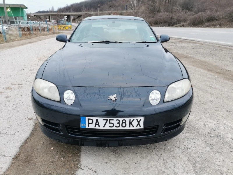 Toyota Suarer 4.0 V8, снимка 2 - Автомобили и джипове - 44042105