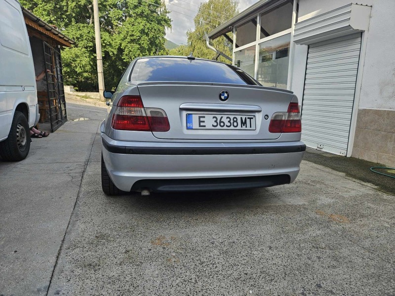 BMW 320, снимка 1 - Автомобили и джипове - 46474933