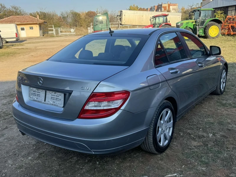 Mercedes-Benz C 220 2.2CDi 170кс.* * АВТОМАТИК* * НАВИГАЦИЯ , снимка 15 - Автомобили и джипове - 47901949