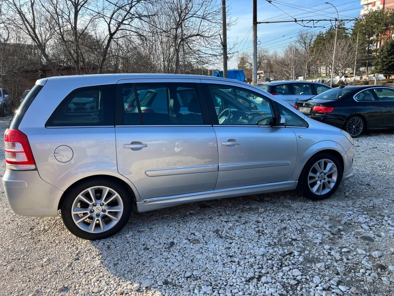 Opel Zafira 1, 8 бензин Facelift , снимка 3 - Автомобили и джипове - 48355362