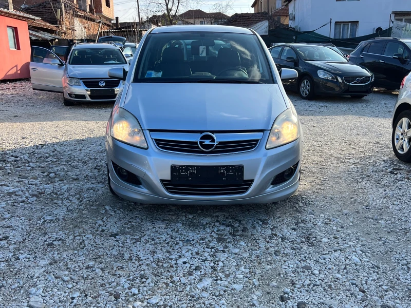 Opel Zafira 1, 8 бензин Facelift , снимка 1 - Автомобили и джипове - 48355362