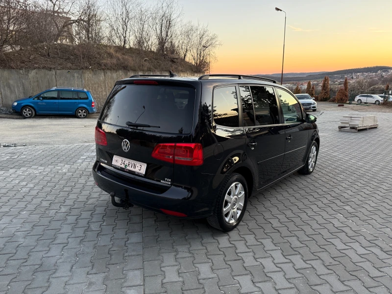 VW Touran 7-МЕСТЕН УНИКАТ, снимка 8 - Автомобили и джипове - 48370273