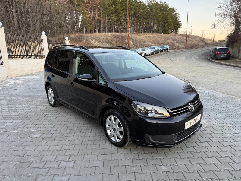 VW Touran 7-МЕСТЕН УНИКАТ, снимка 2 - Автомобили и джипове - 48370273