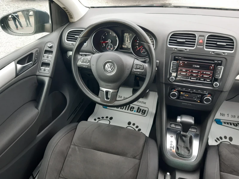 VW Golf КАТО НОВ, снимка 14 - Автомобили и джипове - 48442950