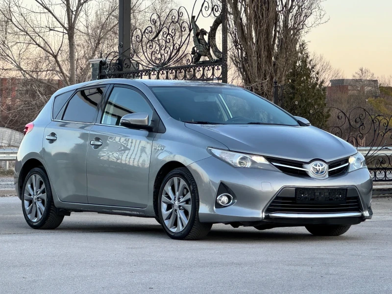 Toyota Auris 1.8i HYBRID ИТАЛИЯ, снимка 5 - Автомобили и джипове - 49350478