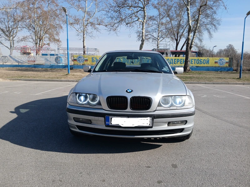 BMW 320 E46, снимка 13 - Автомобили и джипове - 49396825